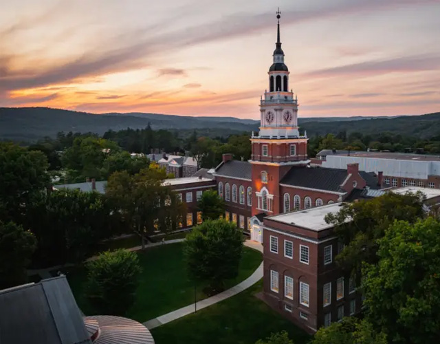达特茅斯学院